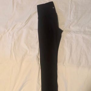 Black lululemon pant